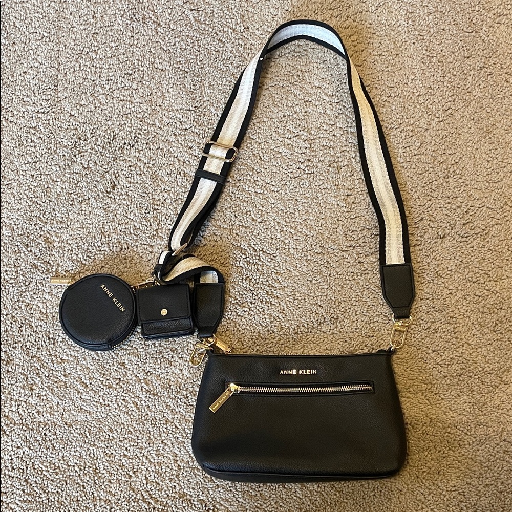 Anne Klein Black and Gold Crossbody Bag